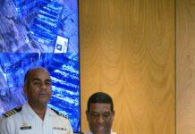 OTRA VEZ ! AUTORIDADES INTERVIENEN ALIJO DE 375 PAQUETES DE PRESUNTA COCAÍNA Y ARRESTAN DOS HOMBRES.