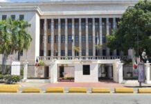 Ministerio de Educación suspende docencia para mañana jueves en Puerto Plata y Espaillat por alerta roja.