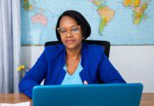 Ms. Arias trae a República Dominicana la experiencia de tres décadas enseñando inglés en EE. UU.