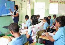 Escuelas reducen una hora de docencia por protesta de la ADP