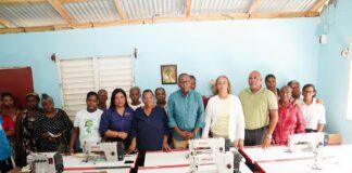 DASAC entrega modernas máquinas de coser a congregación religiosa a fin de contribuir al desarrollo del autoempleo de mujeres en San Cristóbal.