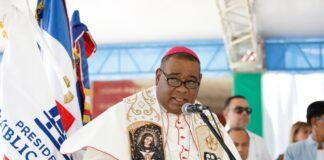 Monseñor Castro Marte destaca transformación policial impulsada por el presidente Abinader