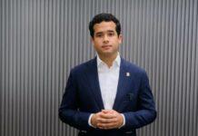 Omar Fernández aclara no fue internado por agotamiento, sino por una gastritis, producto de una bacteria