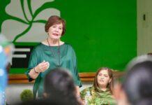 Maestros de la Fuerza del Pueblo se reorganizan; Josefina Pimentel afirma que Leonel debe volver para “restaurar el país”